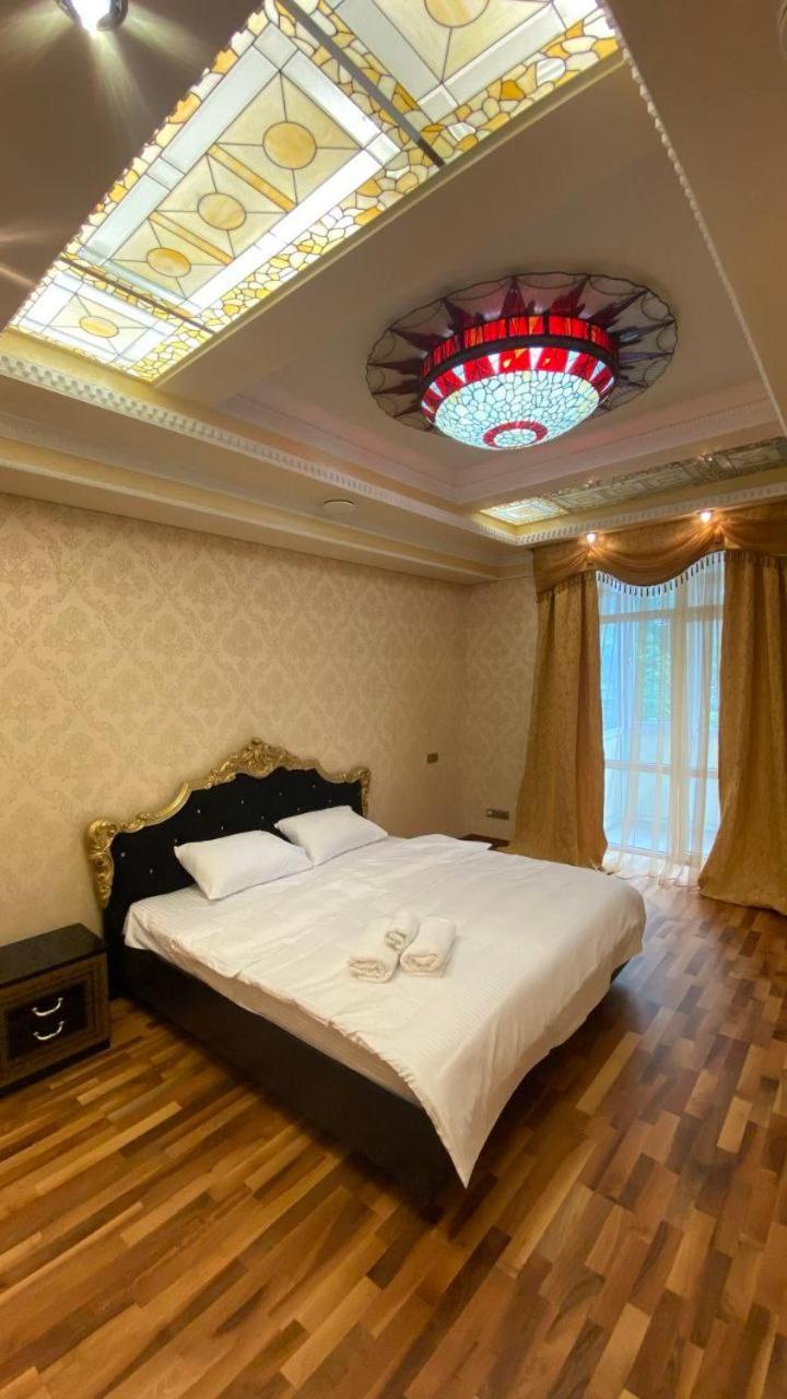 Apartments Rentals Ukraine On Kreshchatik Kiev Extérieur photo