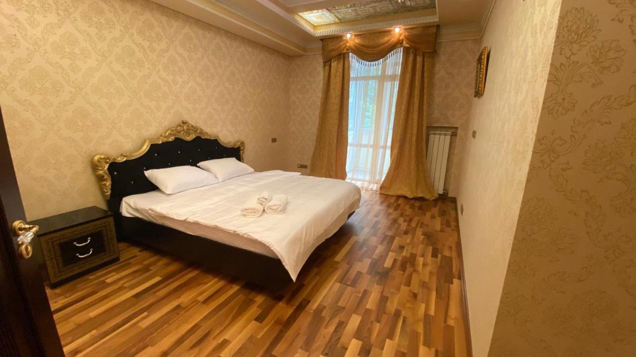 Apartments Rentals Ukraine On Kreshchatik Kiev Extérieur photo