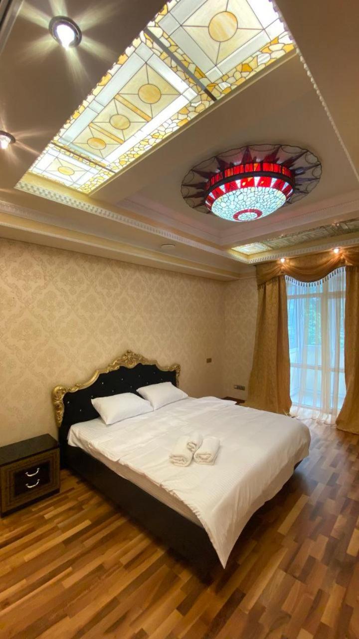 Apartments Rentals Ukraine On Kreshchatik Kiev Extérieur photo
